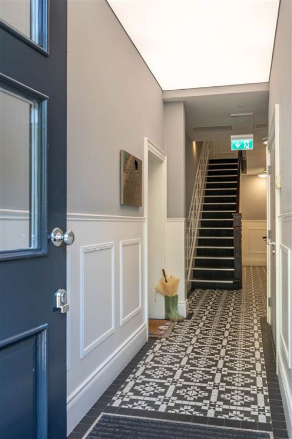 Apt 6  35-37 Sans Souci Park