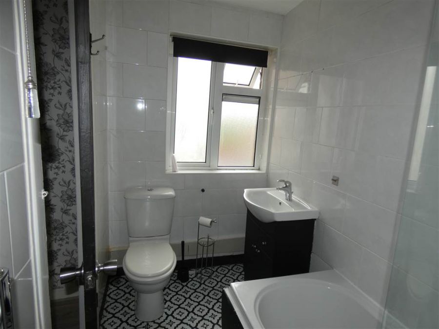 32B Shimna Close