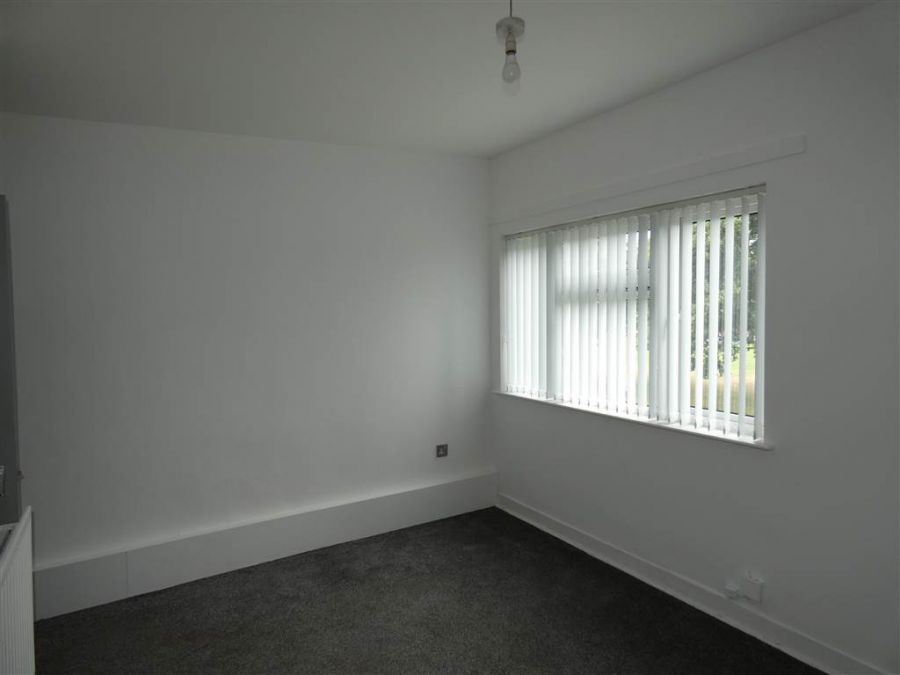 32B Shimna Close