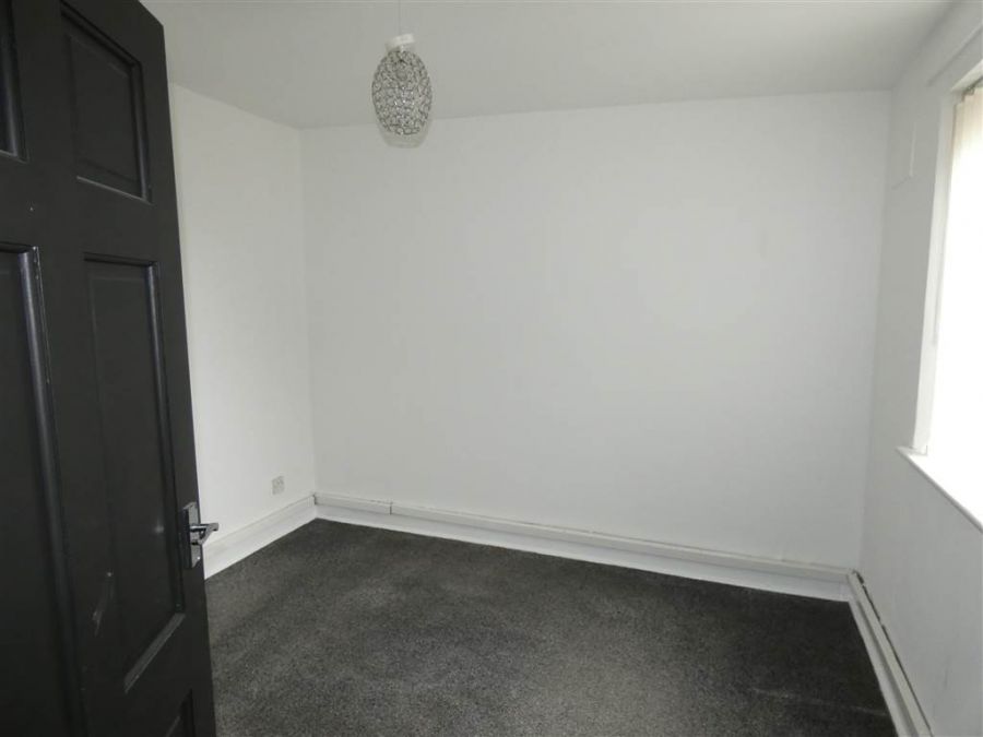 32B Shimna Close