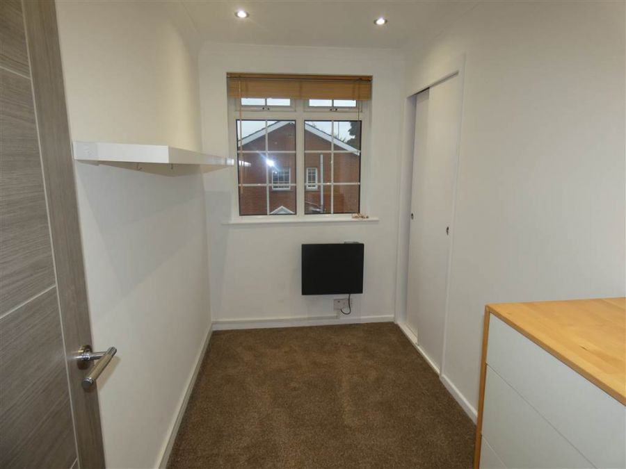 23B Dundonald Heights