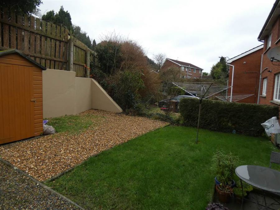 23B Dundonald Heights