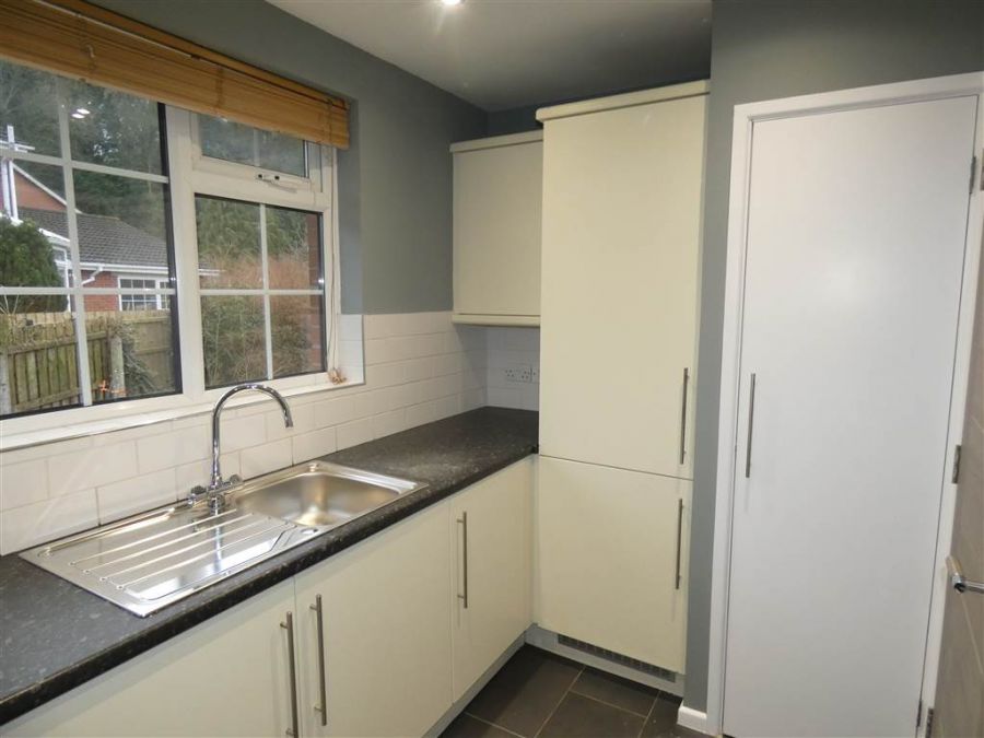 23B Dundonald Heights