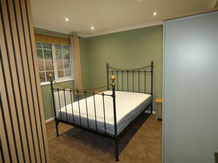 23B Dundonald Heights