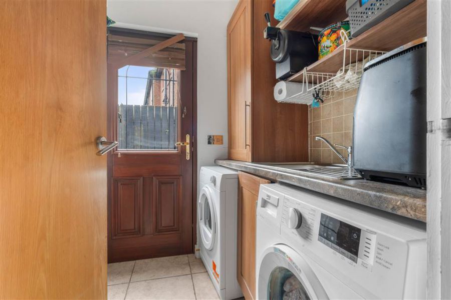 19 Brooke Hall Avenue