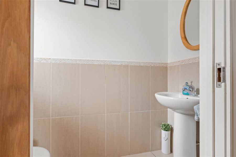 19 Brooke Hall Avenue