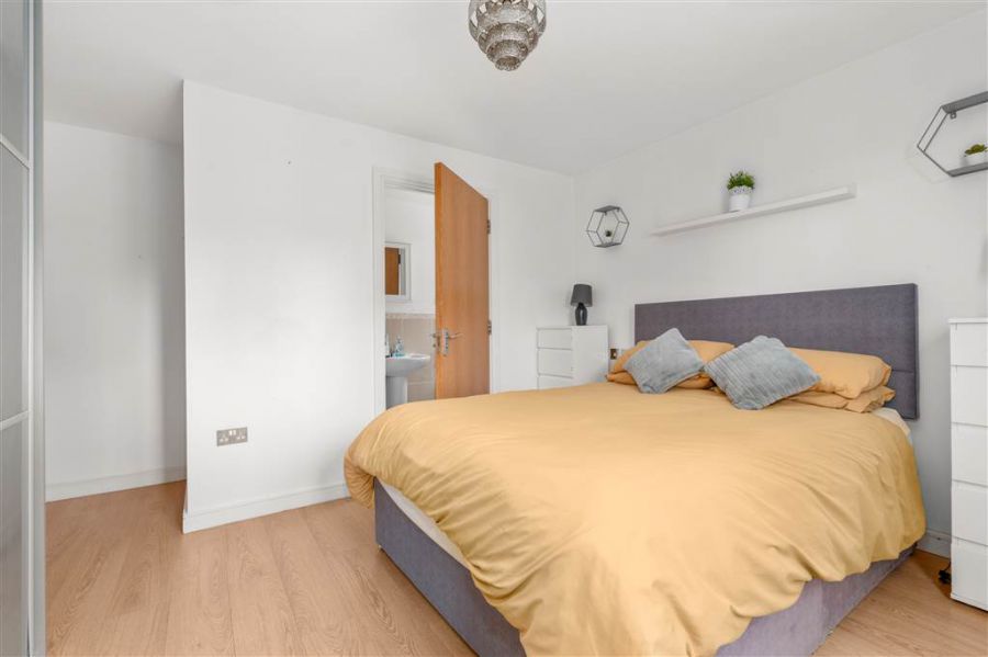 19 Brooke Hall Avenue