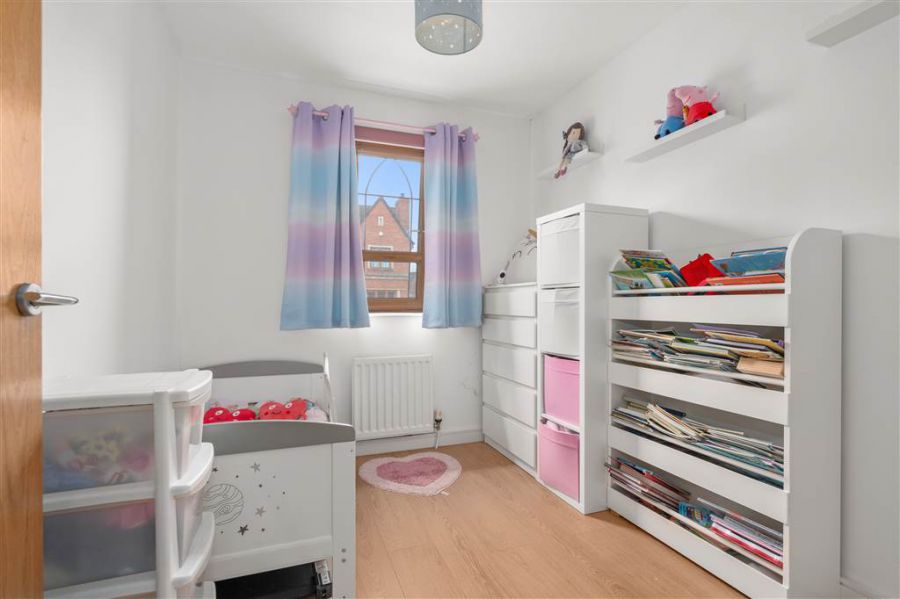 19 Brooke Hall Avenue