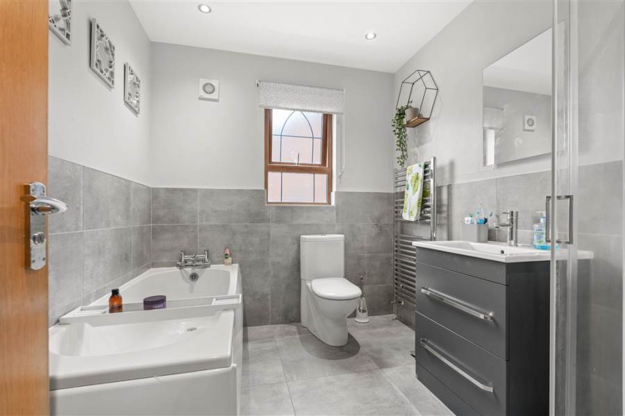 19 Brooke Hall Avenue