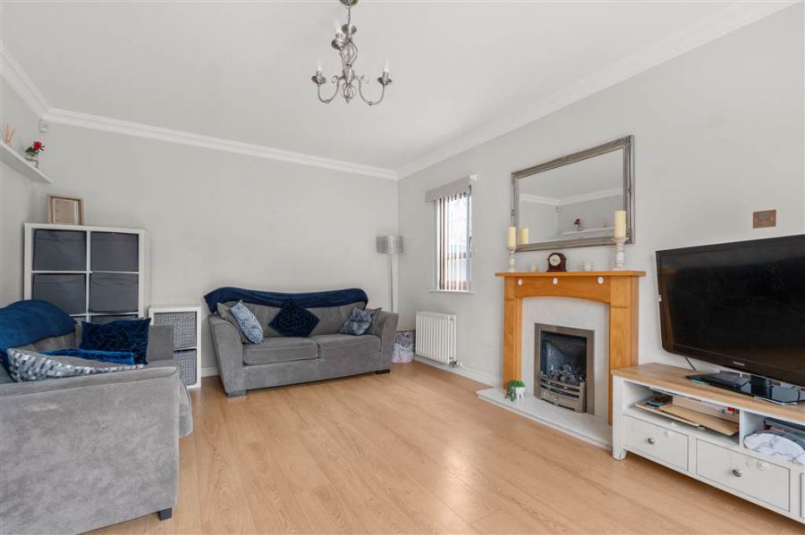 19 Brooke Hall Avenue