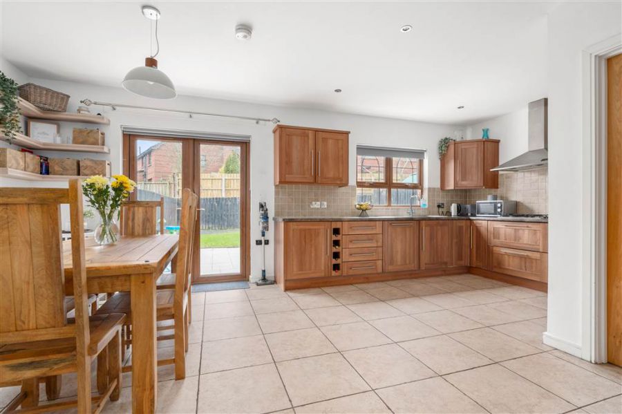 19 Brooke Hall Avenue