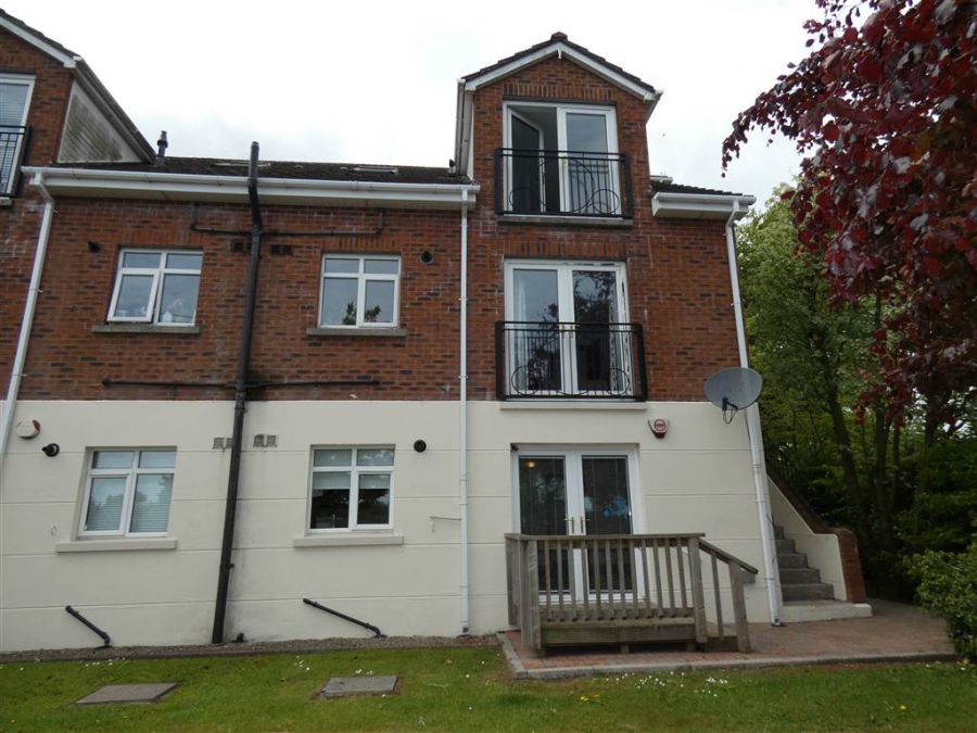Apt.2 Annavale House