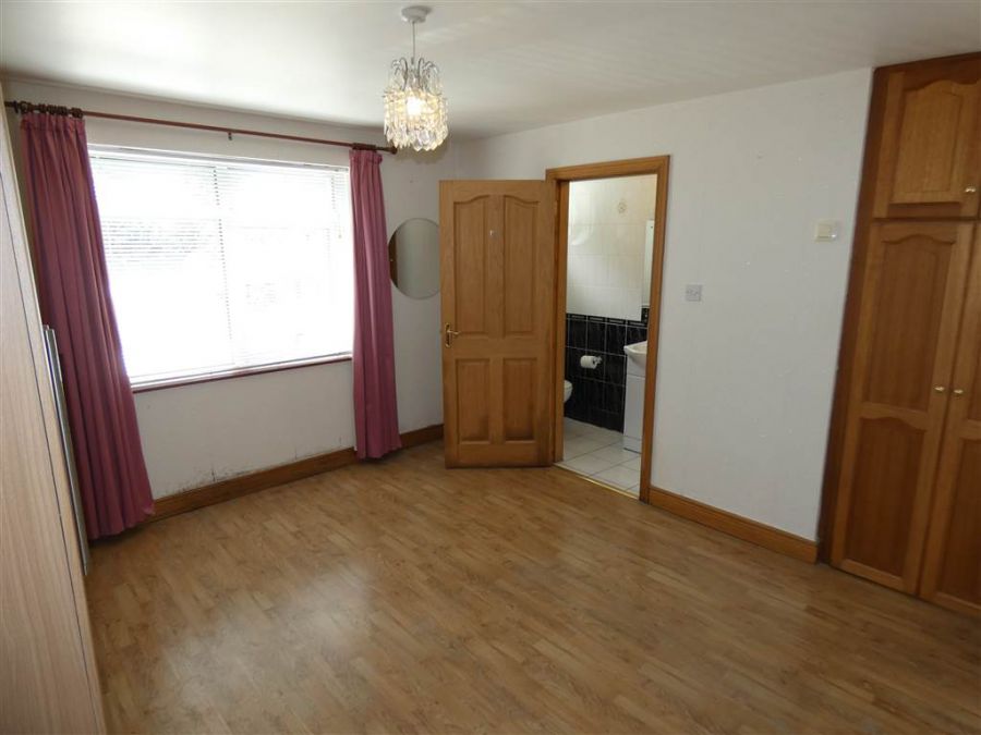 Apt.2 Annavale House