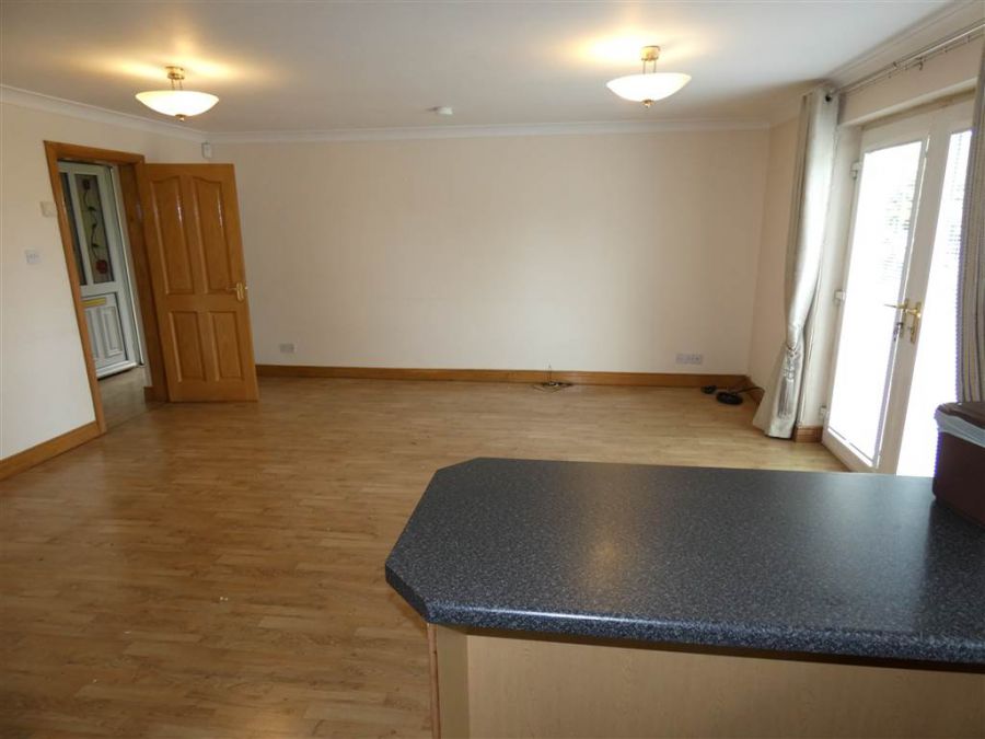 Apt.2 Annavale House
