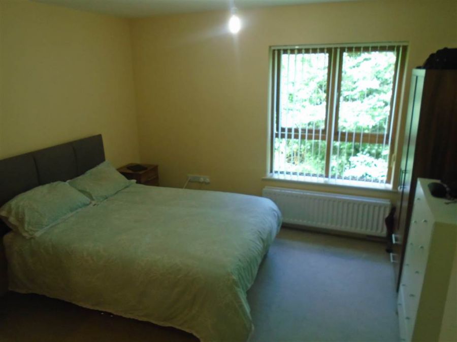 11 Hawthorn Mews
