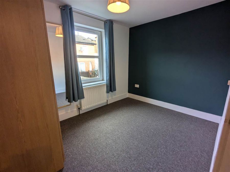 Apartment 17 Strand Central