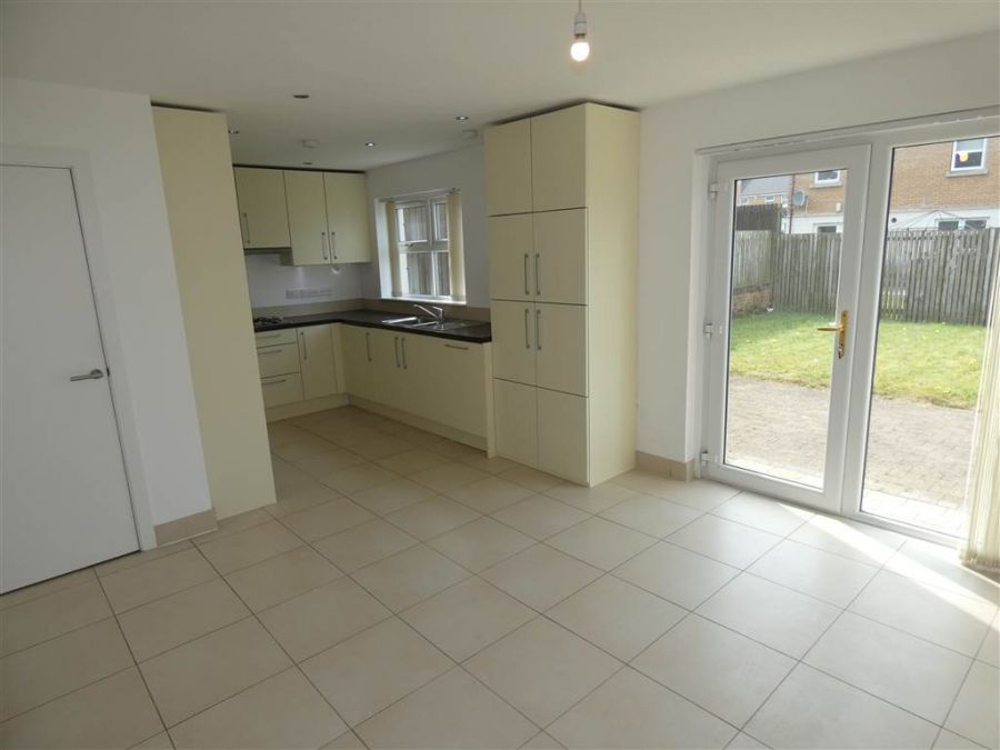 3 Aylesbury Rise