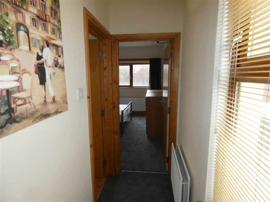 Flat 2 152 Upper Newtownards Road