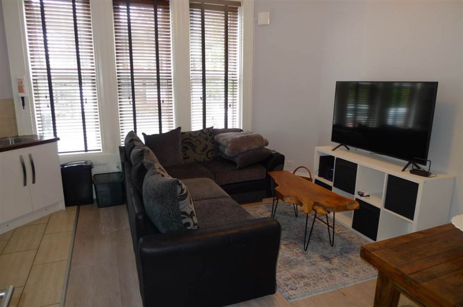 Apartment 2 3 Sandown Park Apartment 2 3 Sandown Park