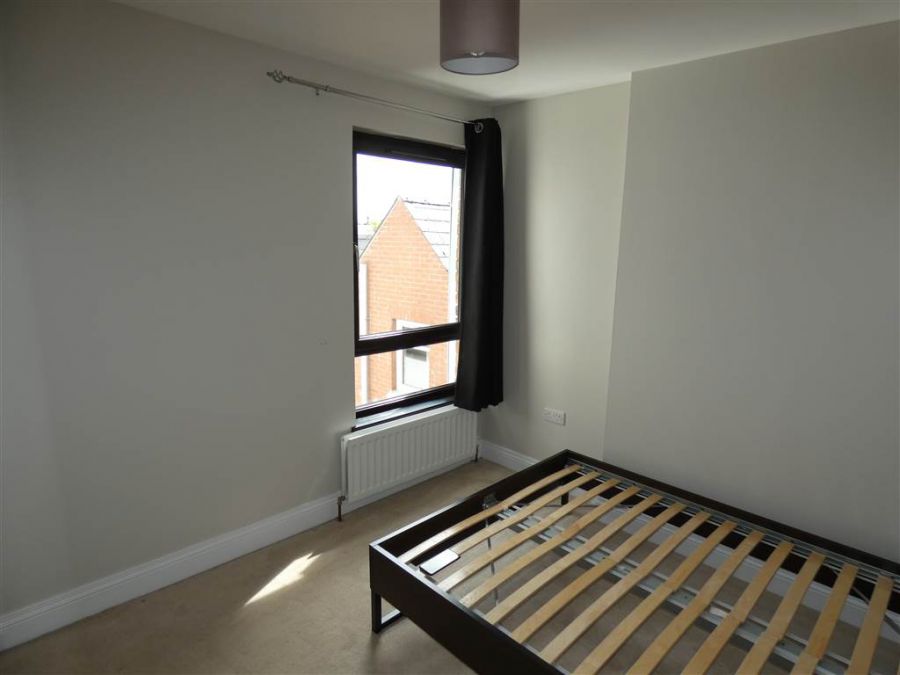 Apt 5 223 Belmont Road