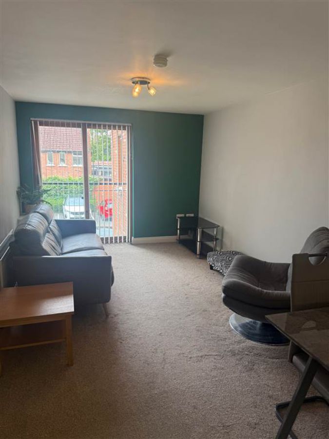 Apt 30 2c Summerhill Avenue
