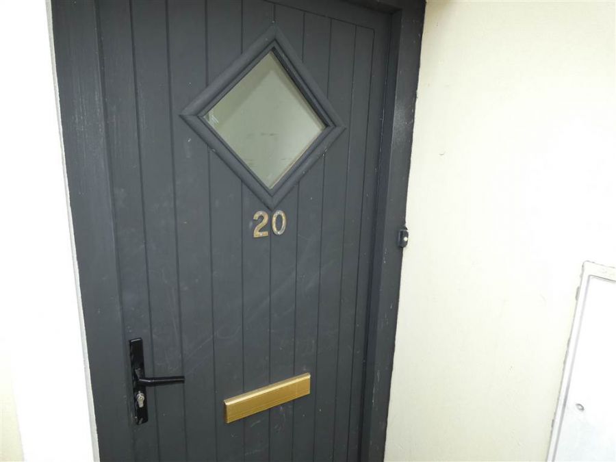20 Hampton Court