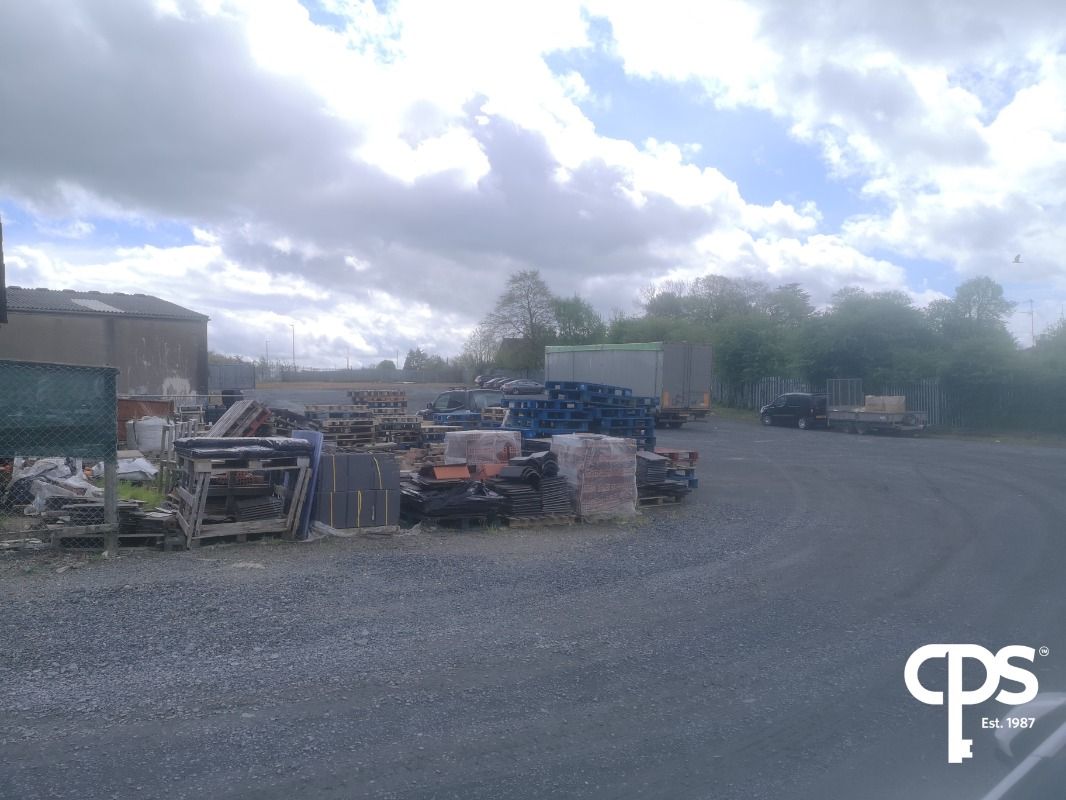 Yard @ 80 Charles Street Yard @ 80 Charles Street