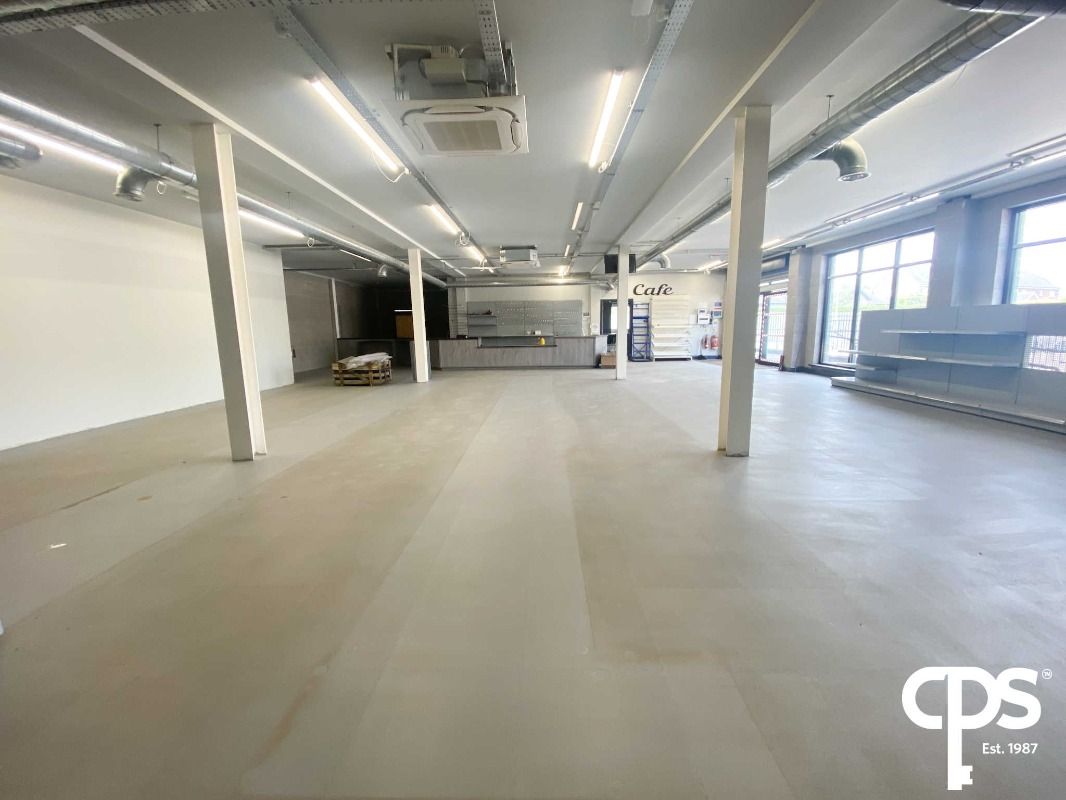 Commercial Premises & Yard @ Ballycrummy Road Commercial Premises & Yard @ Ballycrummy Road