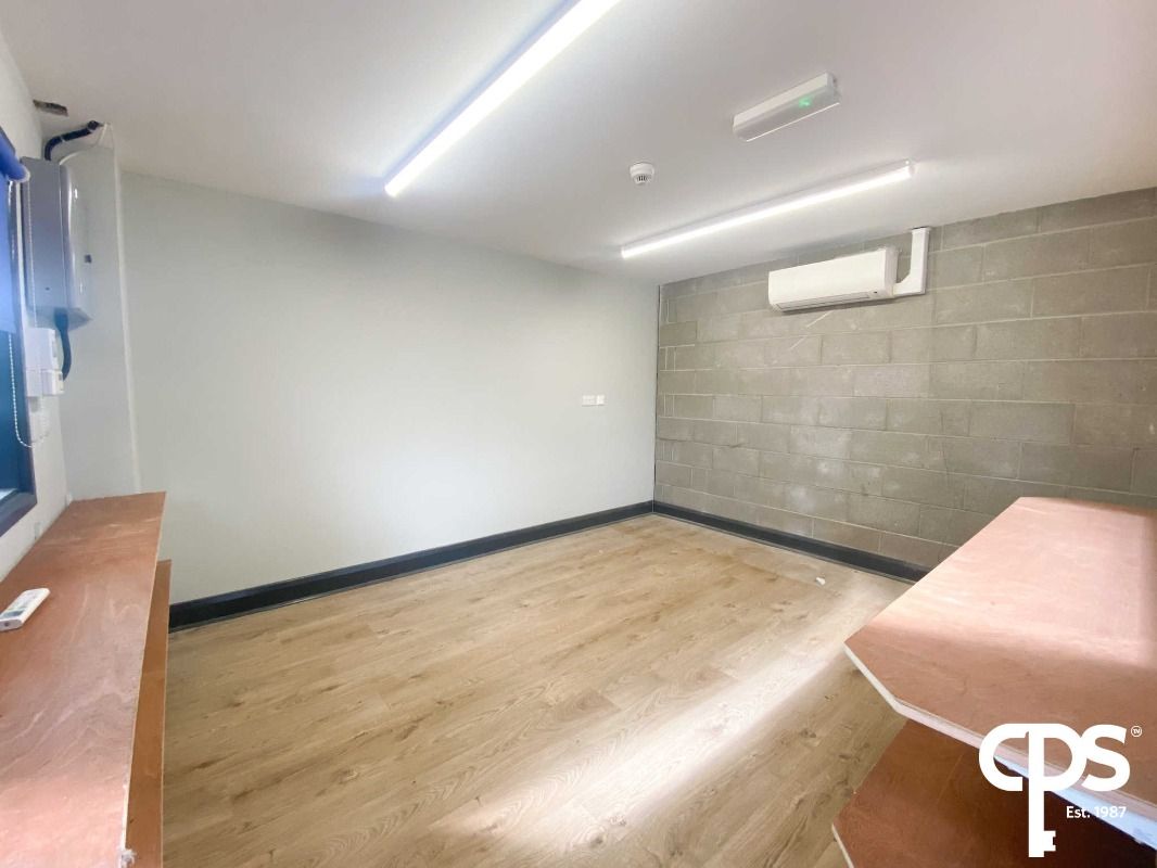 Commercial Premises & Yard @ Ballycrummy Road Commercial Premises & Yard @ Ballycrummy Road