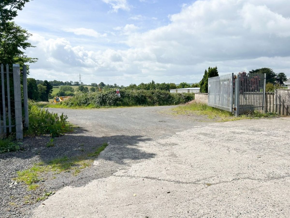 Yard @ Tandragee Road Yard @ Tandragee Road