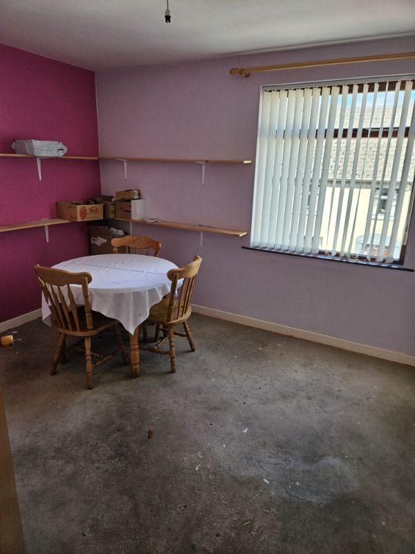 Portmor Bar & Restaurant With 4 Bed Dwelling Portmor Bar & Restaurant With 4 Bed Dwelling