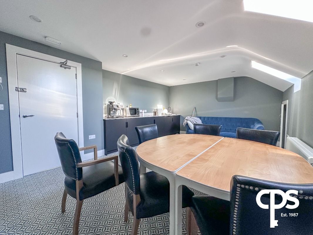 10 Rusell Street 10 Rusell Street