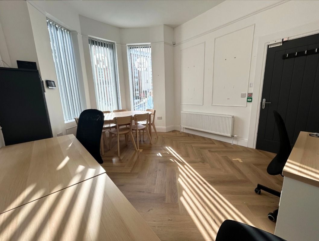 138 University Street