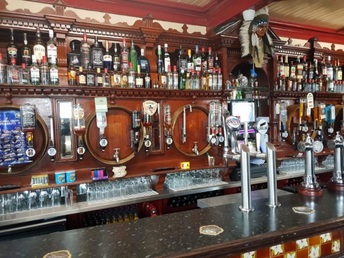 58 West Street & 3-5 Little West Street