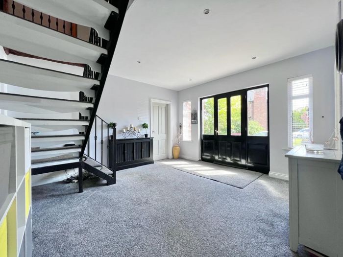 11 Grange Park
