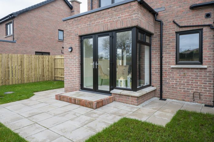 The Laurel with Sunroom, Site 38 The Oaks