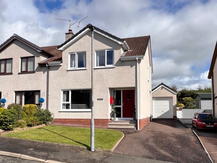 43 Mansefield Heights, portglenone, ballymena, BT44 8JR