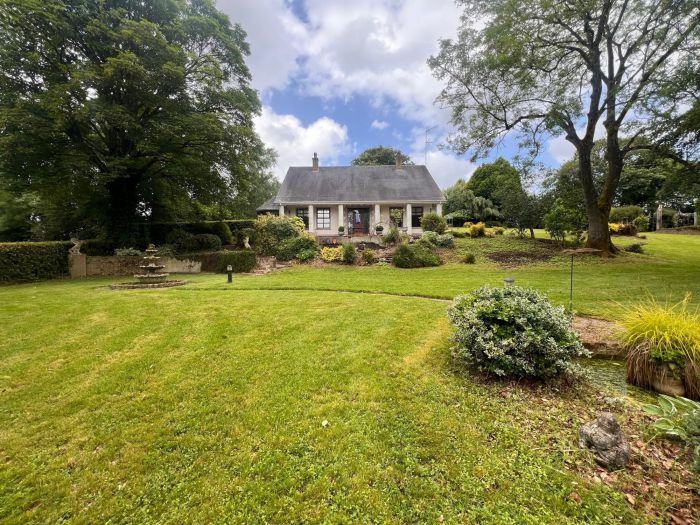 &#226;&#128;&#156;Afran&#226;&#128;&#157; House by the River, 128 Roguery Road