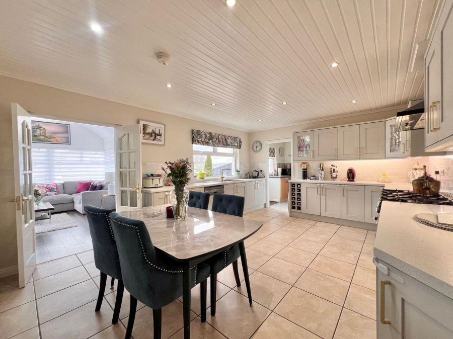4 Tullyheran Road
