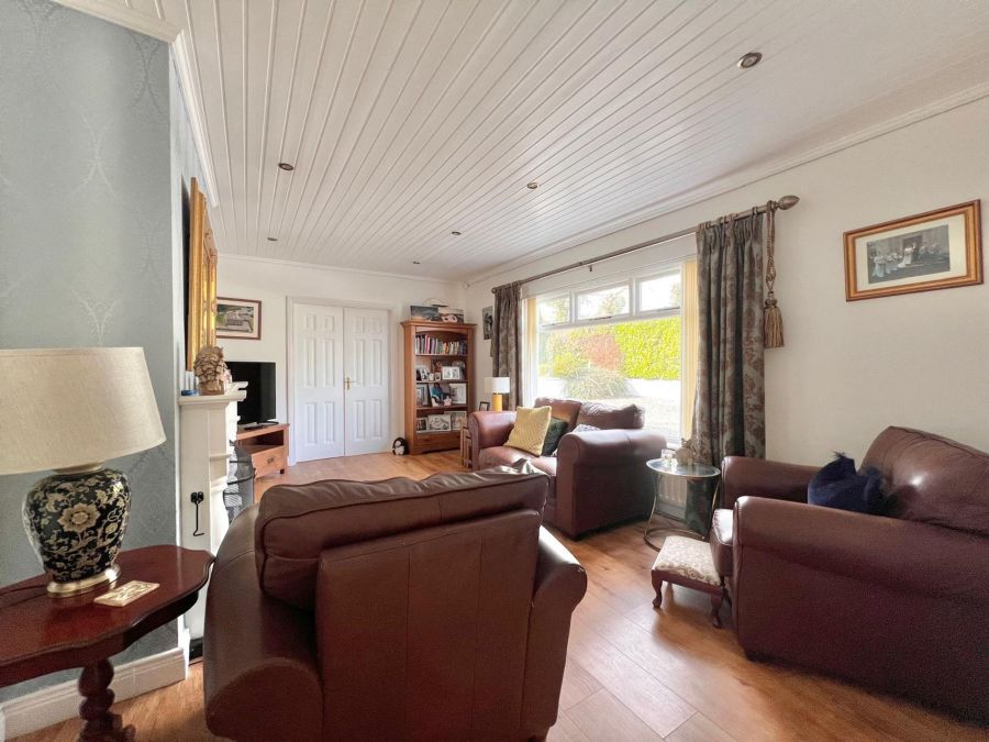 4 Tullyheran Road