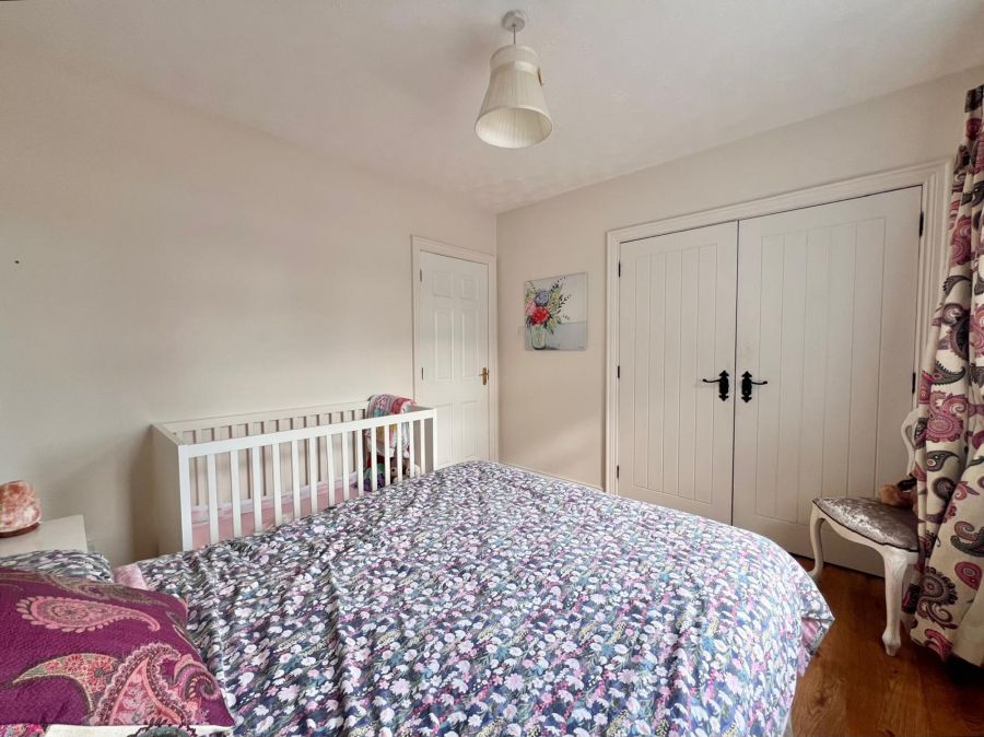 4 Tullyheran Road