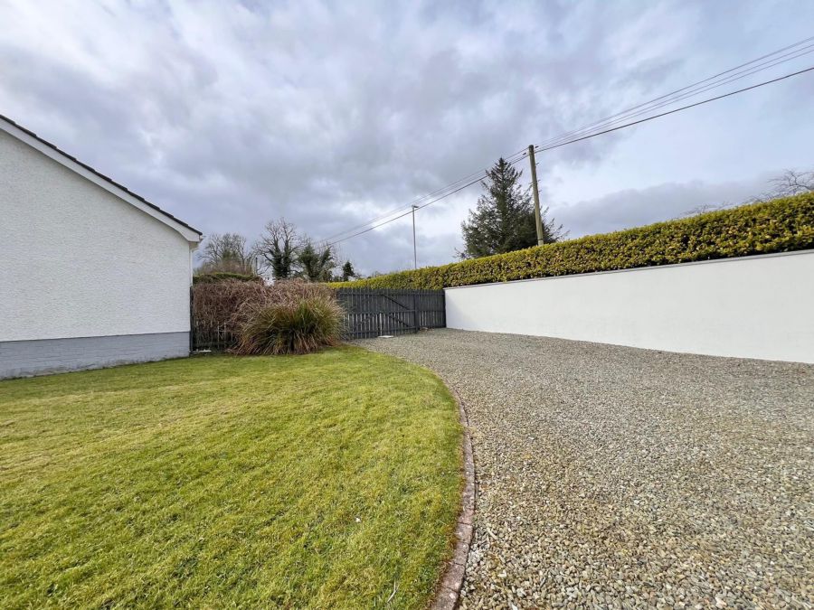 4 Tullyheran Road