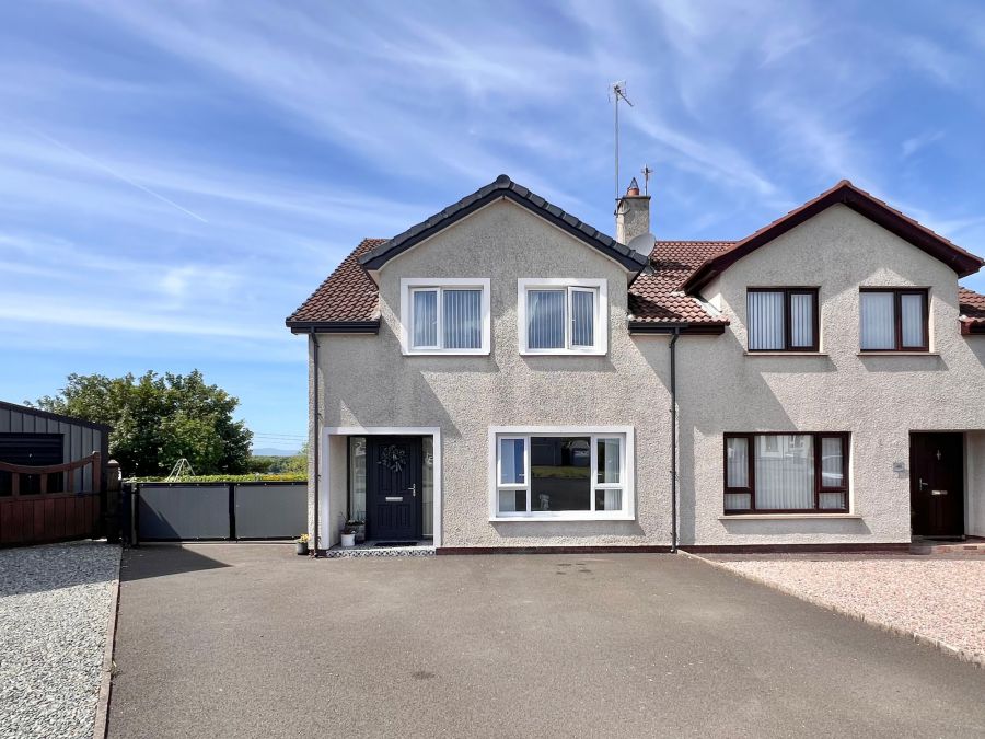 46 Mansefield Heights, portglenone, ballymena, BT44 8JR