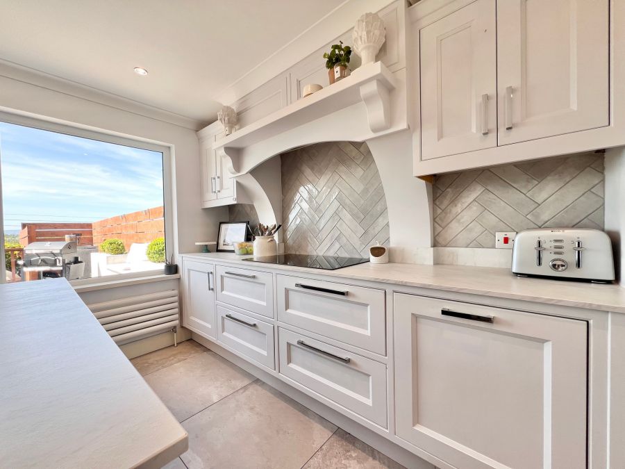 46 Mansefield Heights
