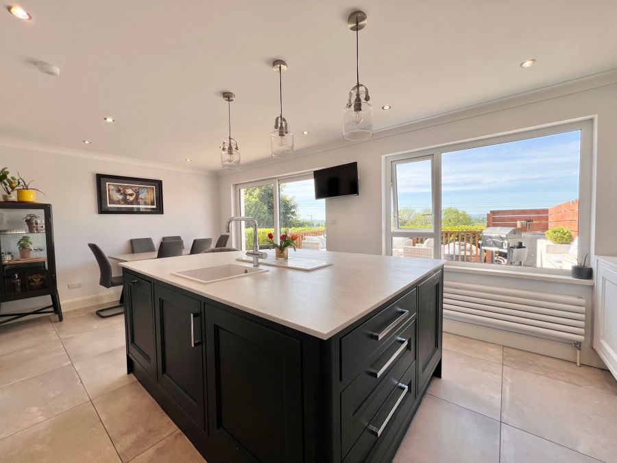 46 Mansefield Heights