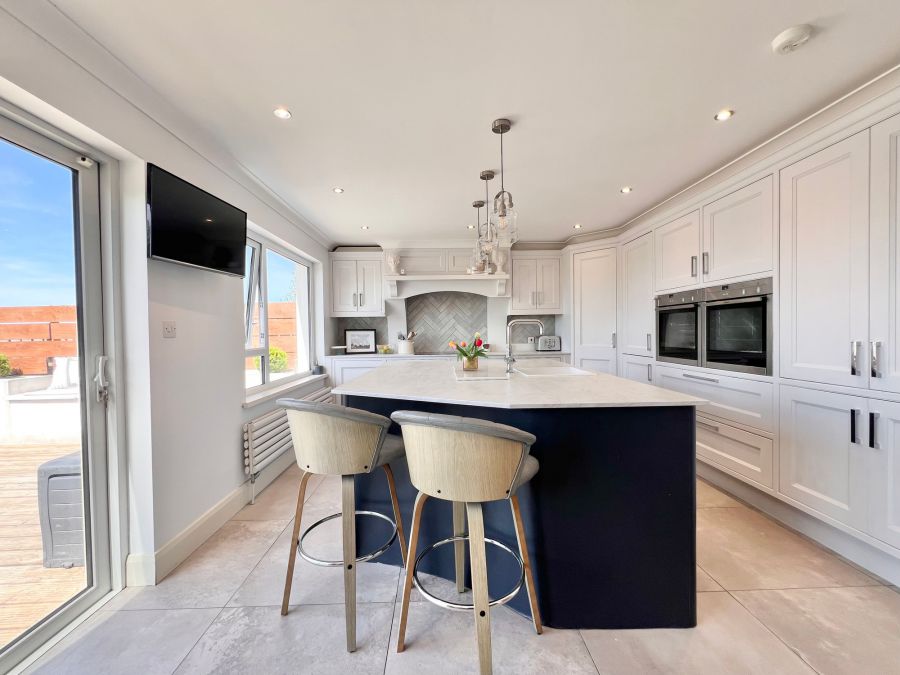 46 Mansefield Heights