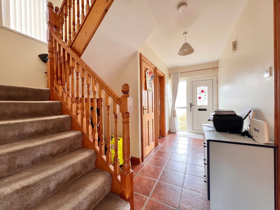 12 Fairlea Close