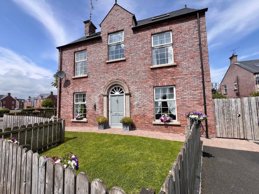 40 Broagh Village
