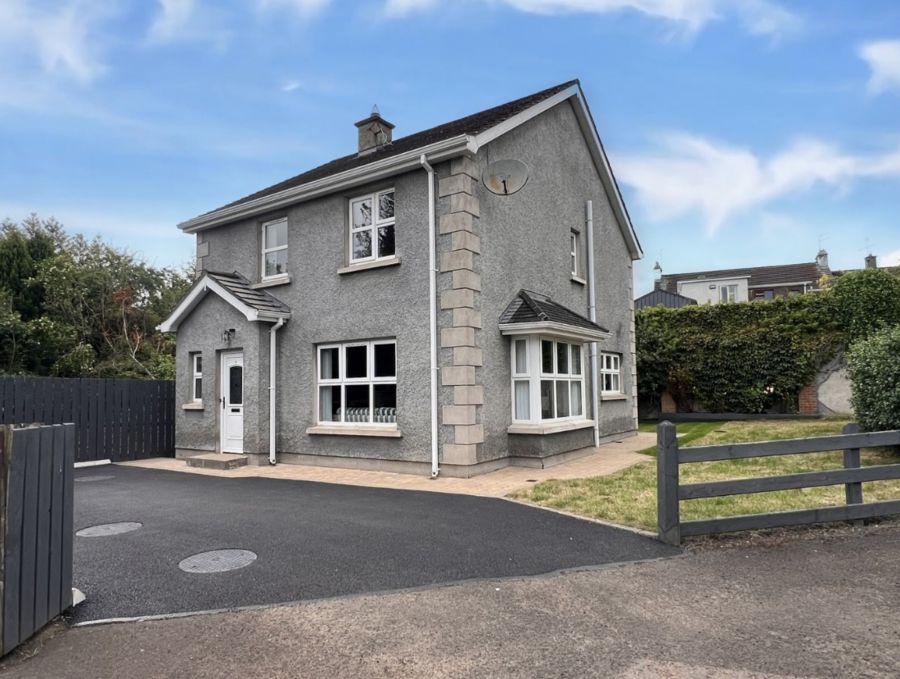 9 Loughview Park