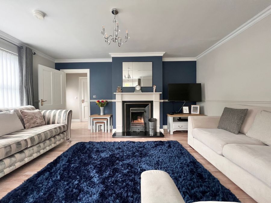 9 Loughview Park